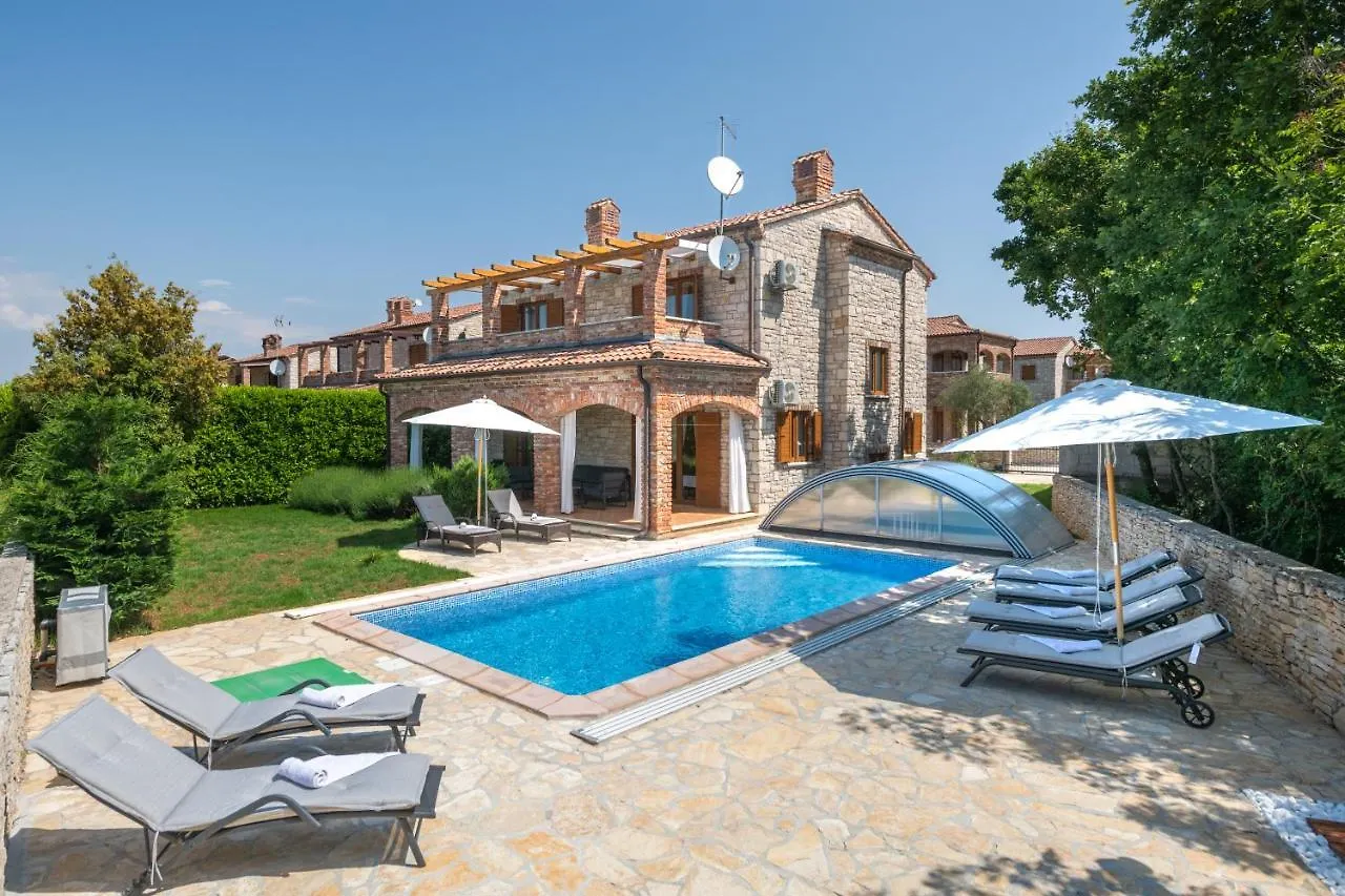 Villa Wish With Heated Pool Cabrunici