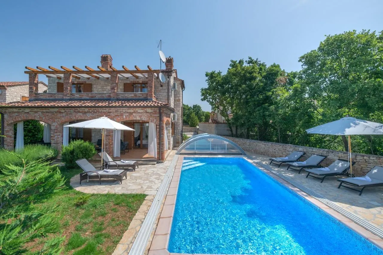 Villa Wish With Heated Pool Cabrunici 0*,  Croatia